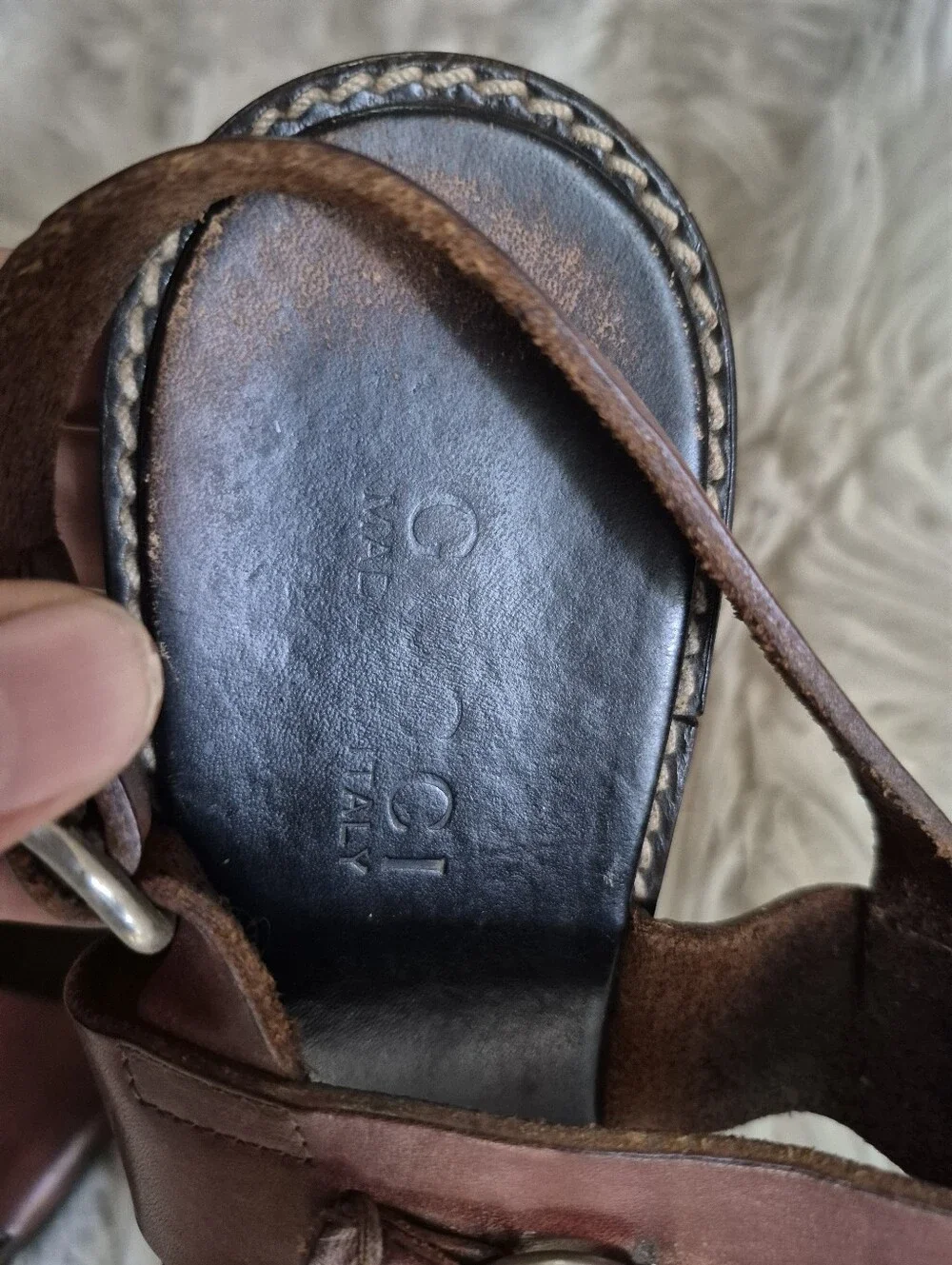 Gucci fair smoke